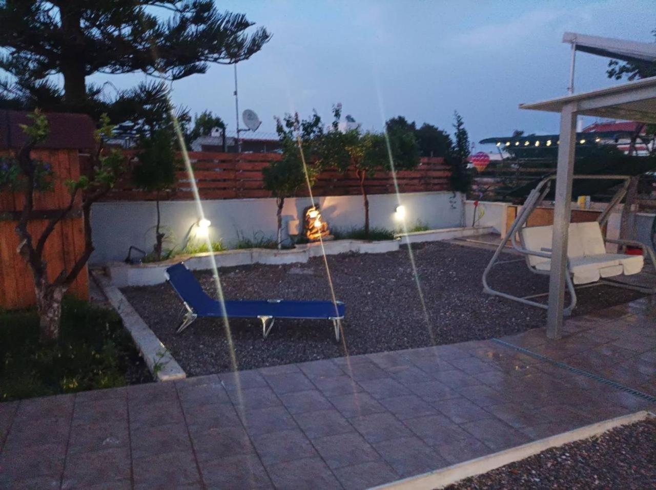 Вилла Filio'S Loft Near Airport Луца Экстерьер фото